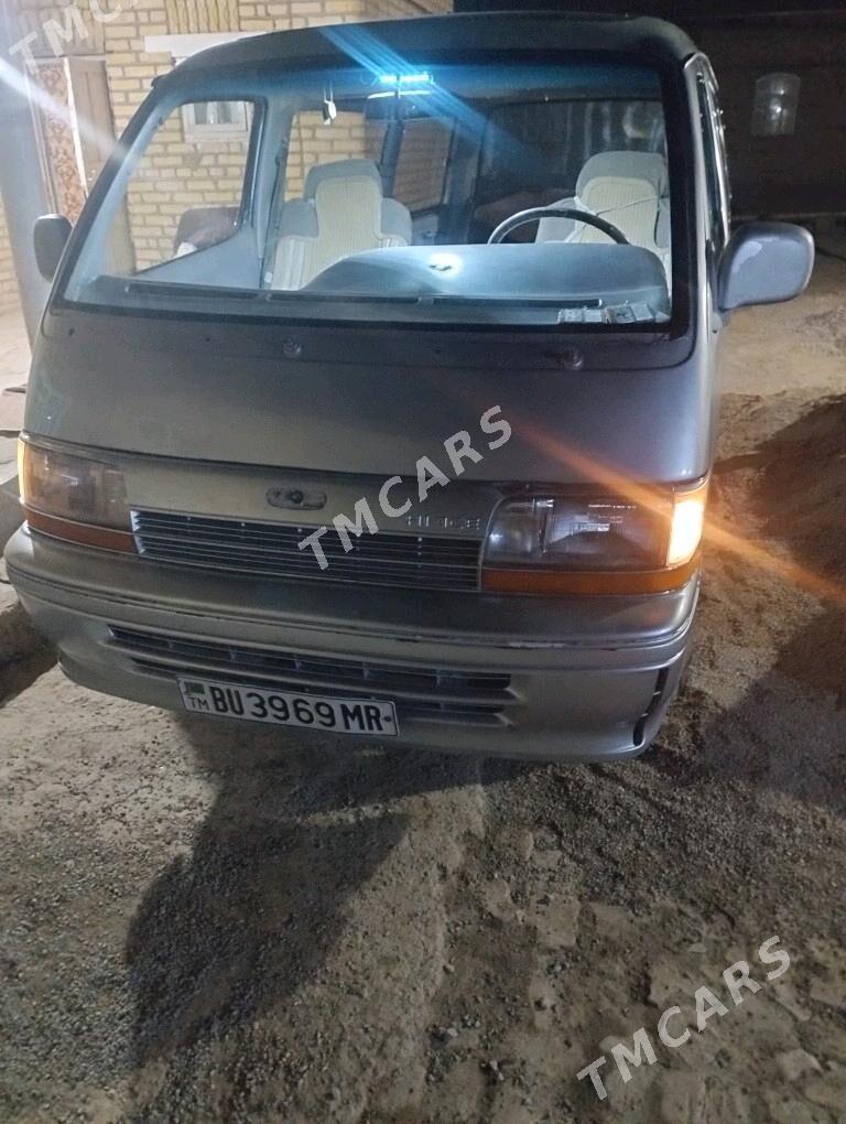 Toyota Previa 1992 - 50 000 TMT - Мары - img 8