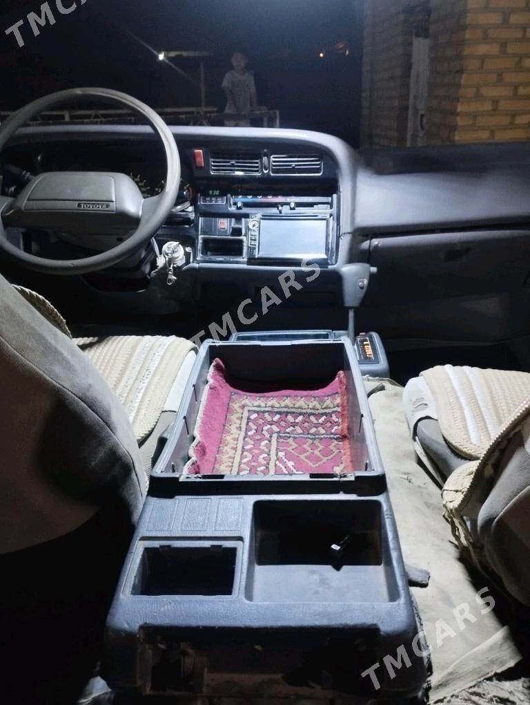Toyota Previa 1992 - 50 000 TMT - Мары - img 6