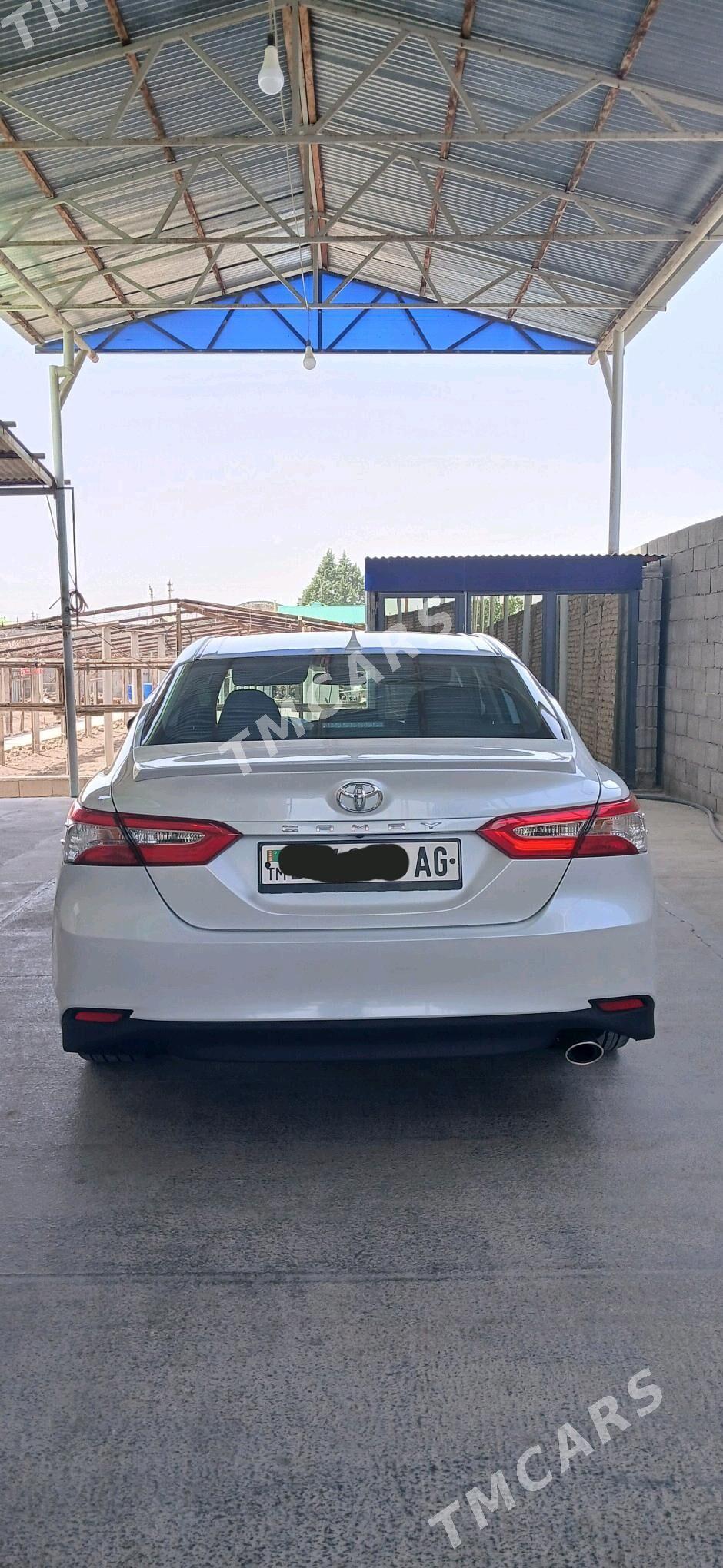 Toyota Camry 2018 - 285 000 TMT - Aşgabat - img 5