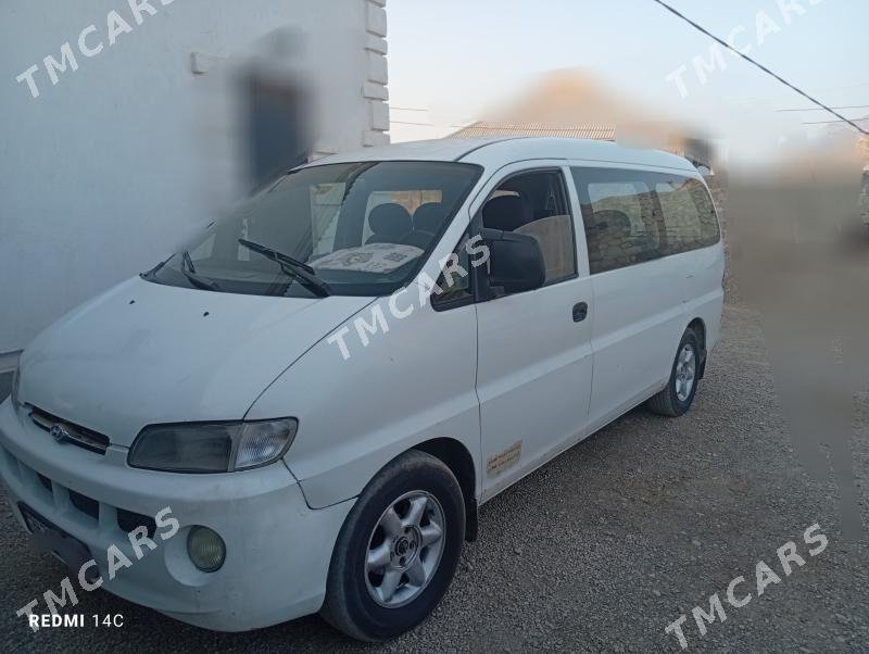 Hyundai H-1 2000 - 42 000 TMT - Джебел - img 3