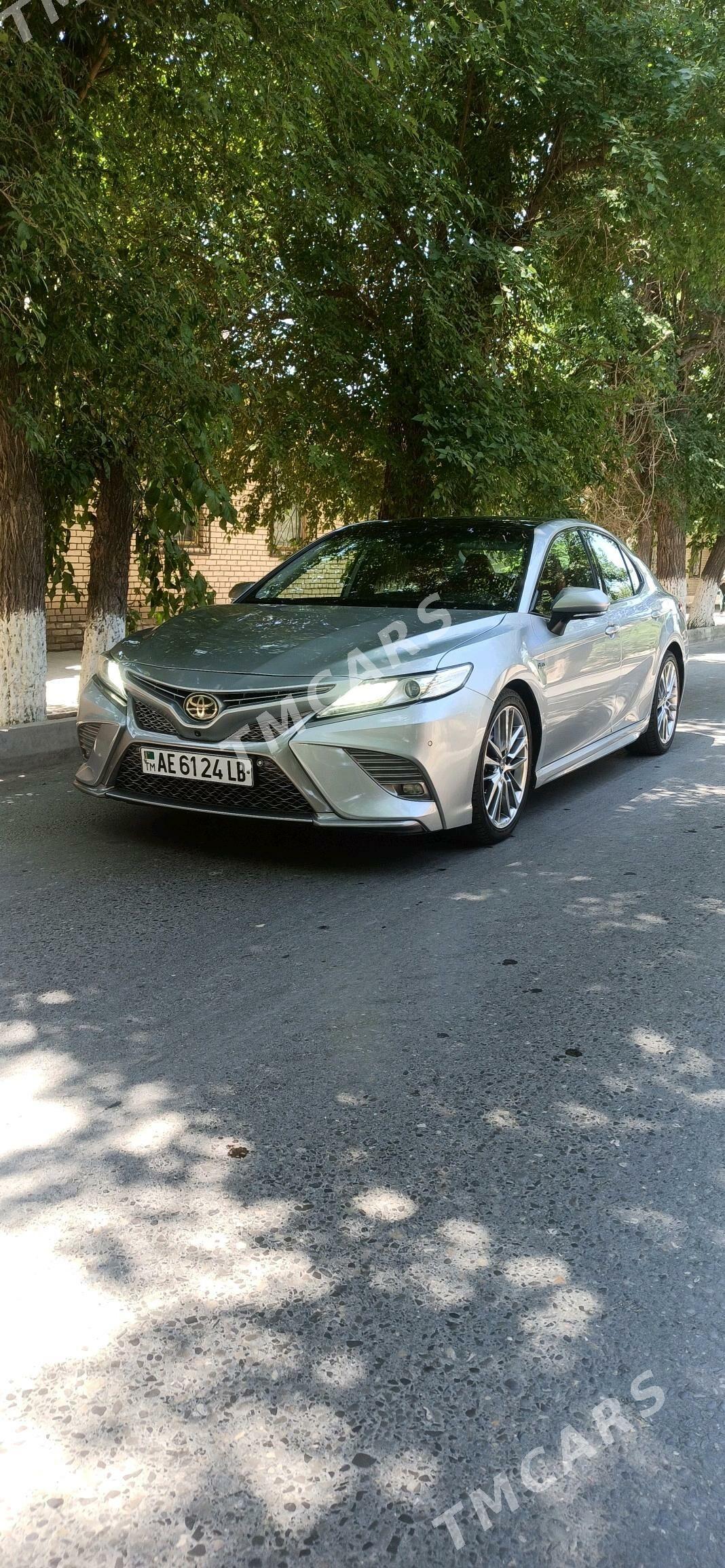 Toyota Camry 2020 - 400 000 TMT - Туркменабат - img 4