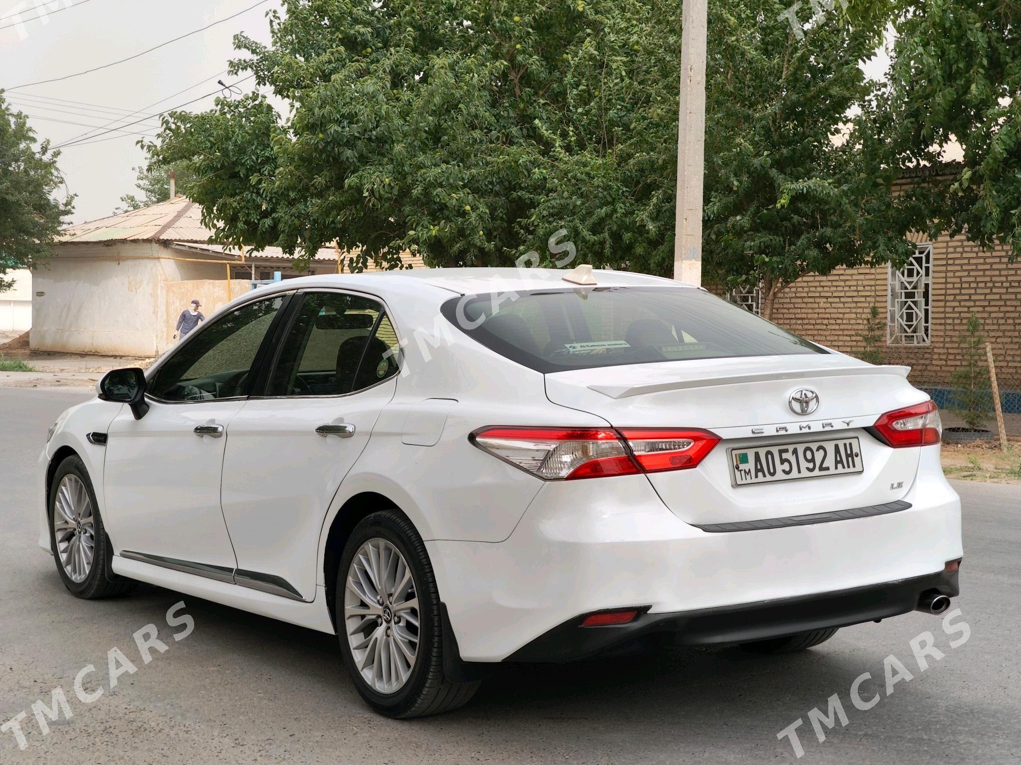 Toyota Camry 2018 - 250 000 TMT - Tejen - img 4