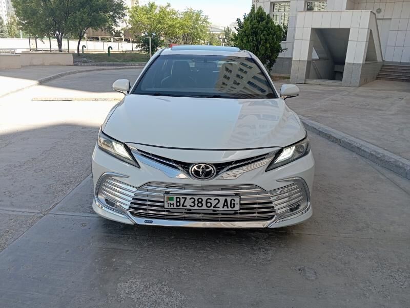Toyota Camry 2018 - 288 000 TMT - Ашхабад - img 3