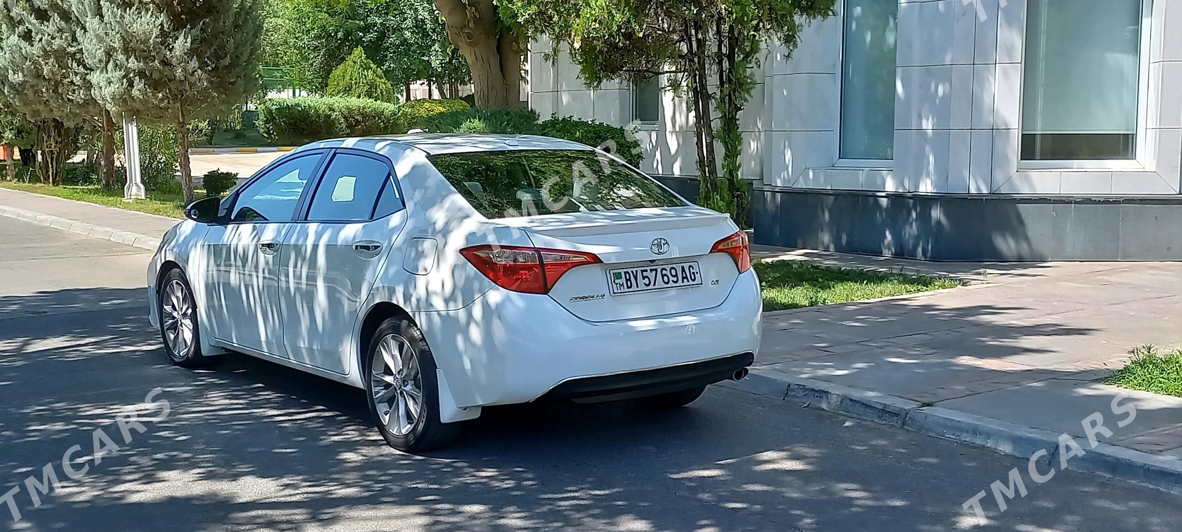 Toyota Corolla 2018 - 210 000 TMT - Täze zaman - img 3