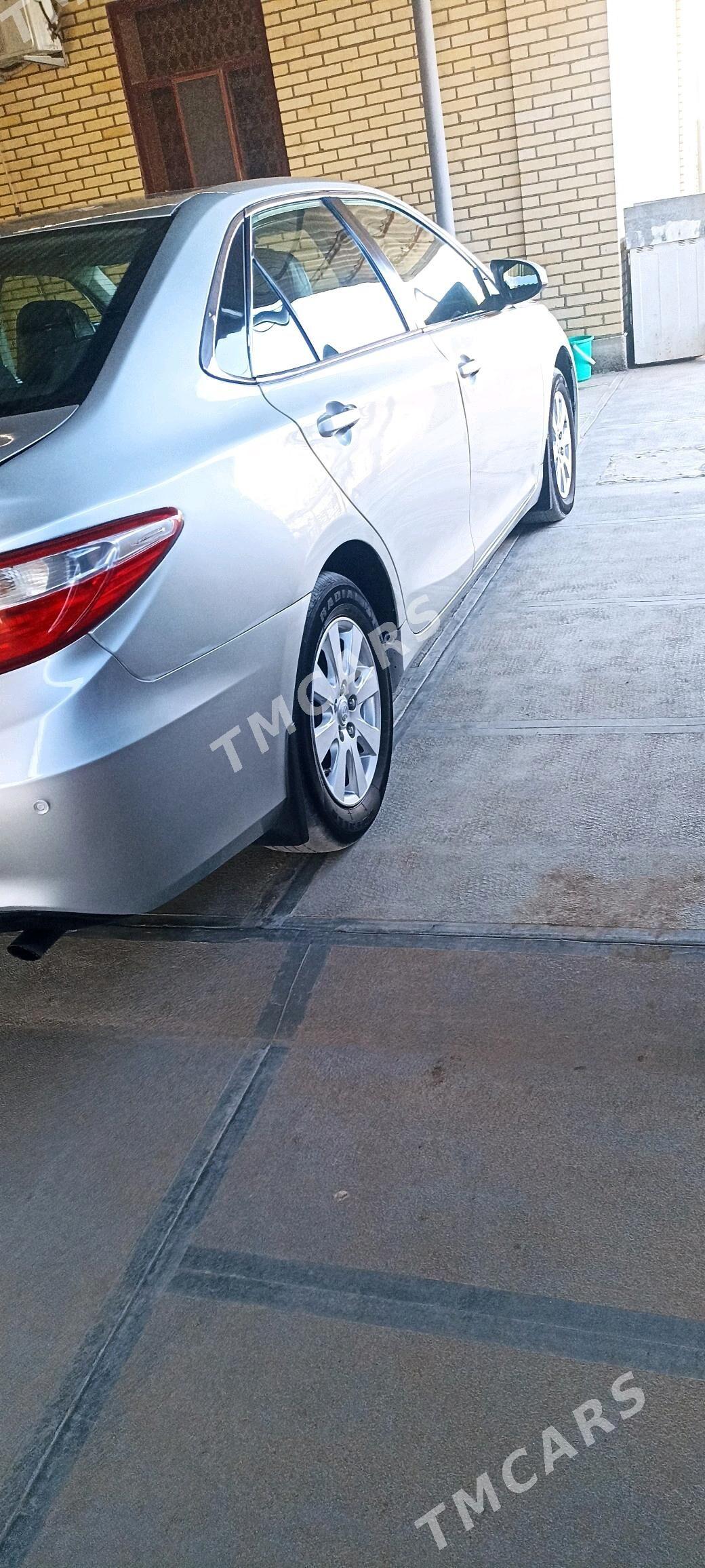 Toyota Camry 2017 - 210 000 TMT - Sakarçäge - img 3