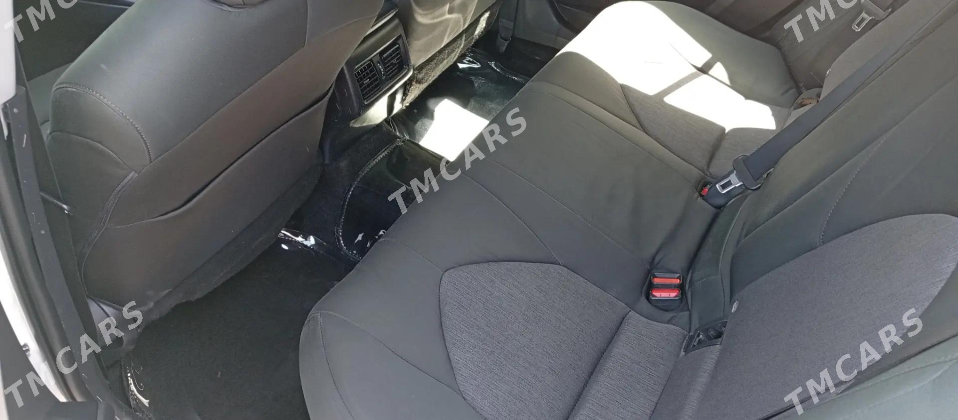Toyota Camry Hybrid 2019 - 230 000 TMT - Aşgabat - img 8