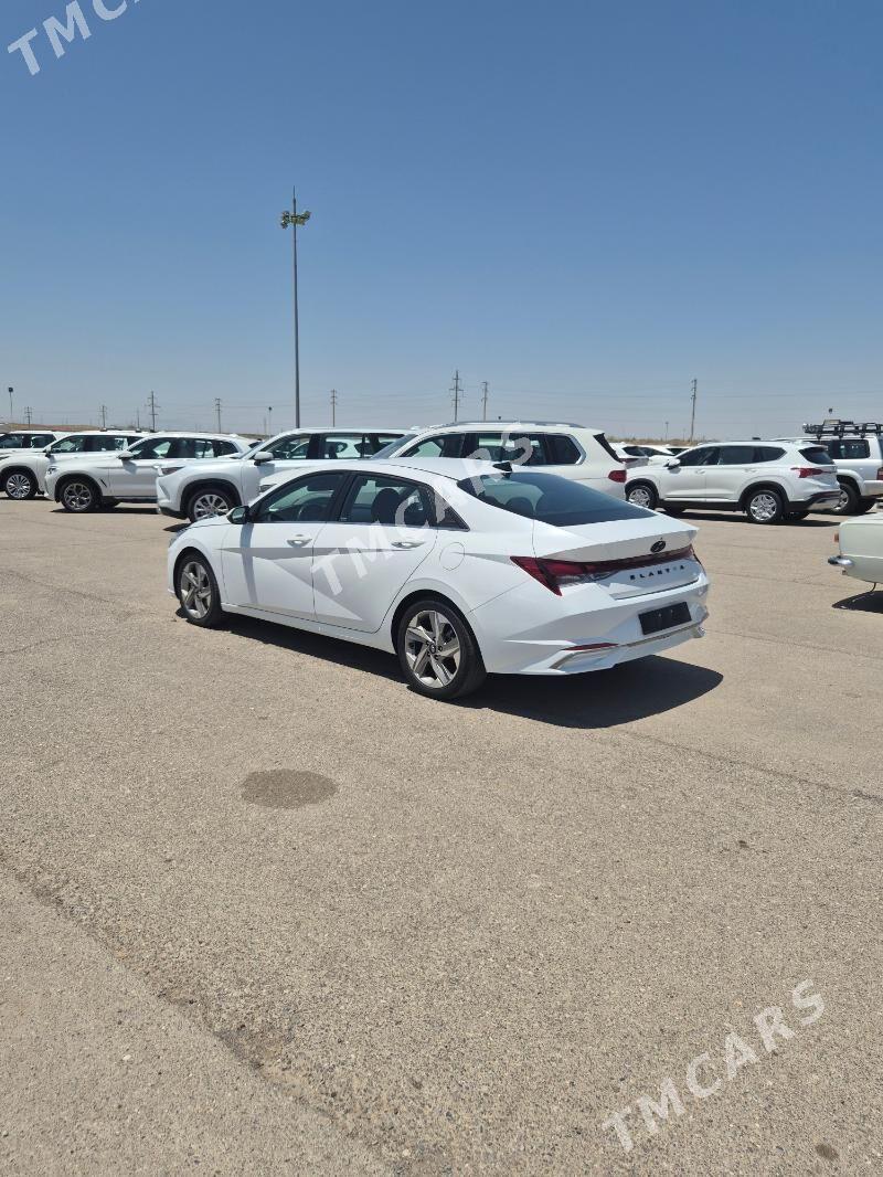 Hyundai Elantra 2021 - 259 000 TMT - "Altyn Asyr" Gündogar bazary (Jygyllyk) - img 3