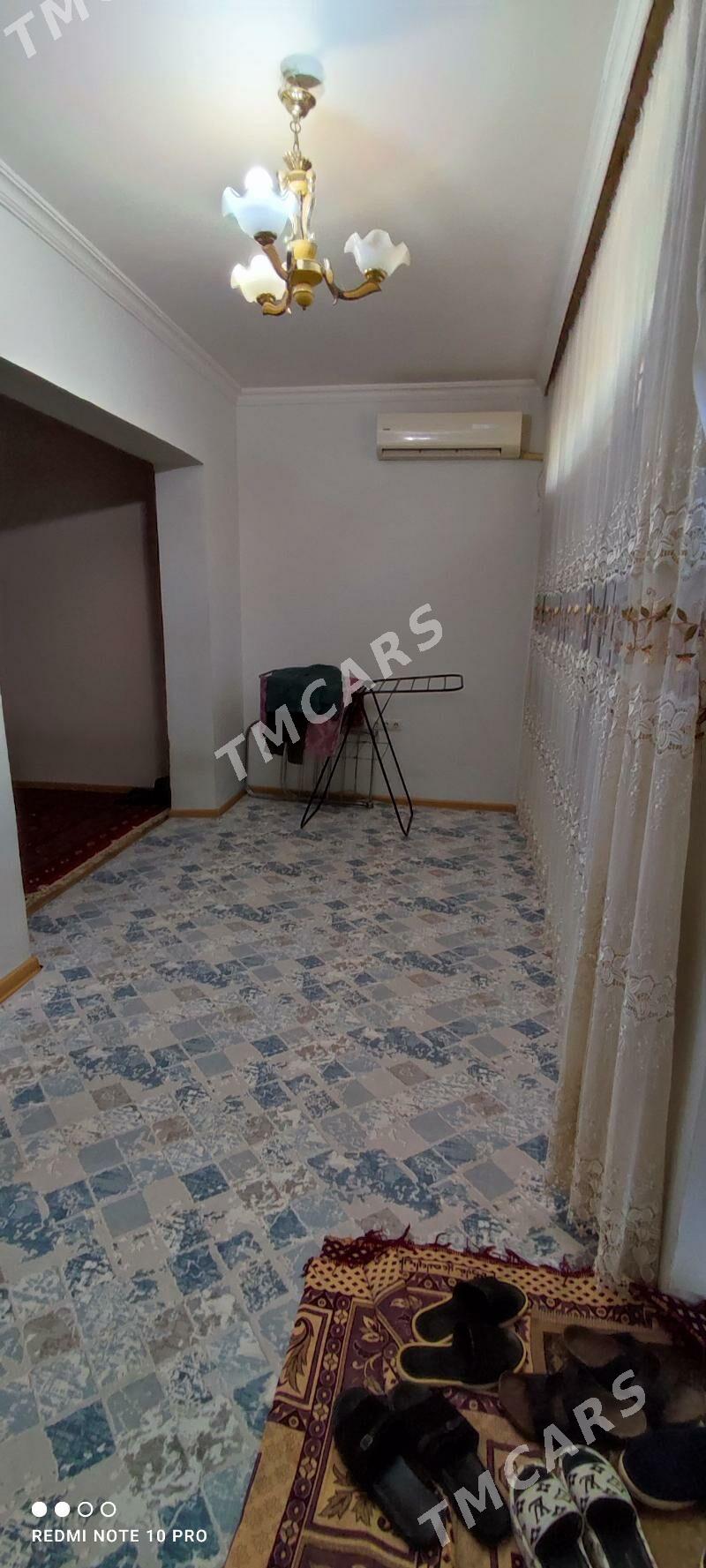 Dosaf mir koce 4/1 etaź 3 kom - Досааф - img 2