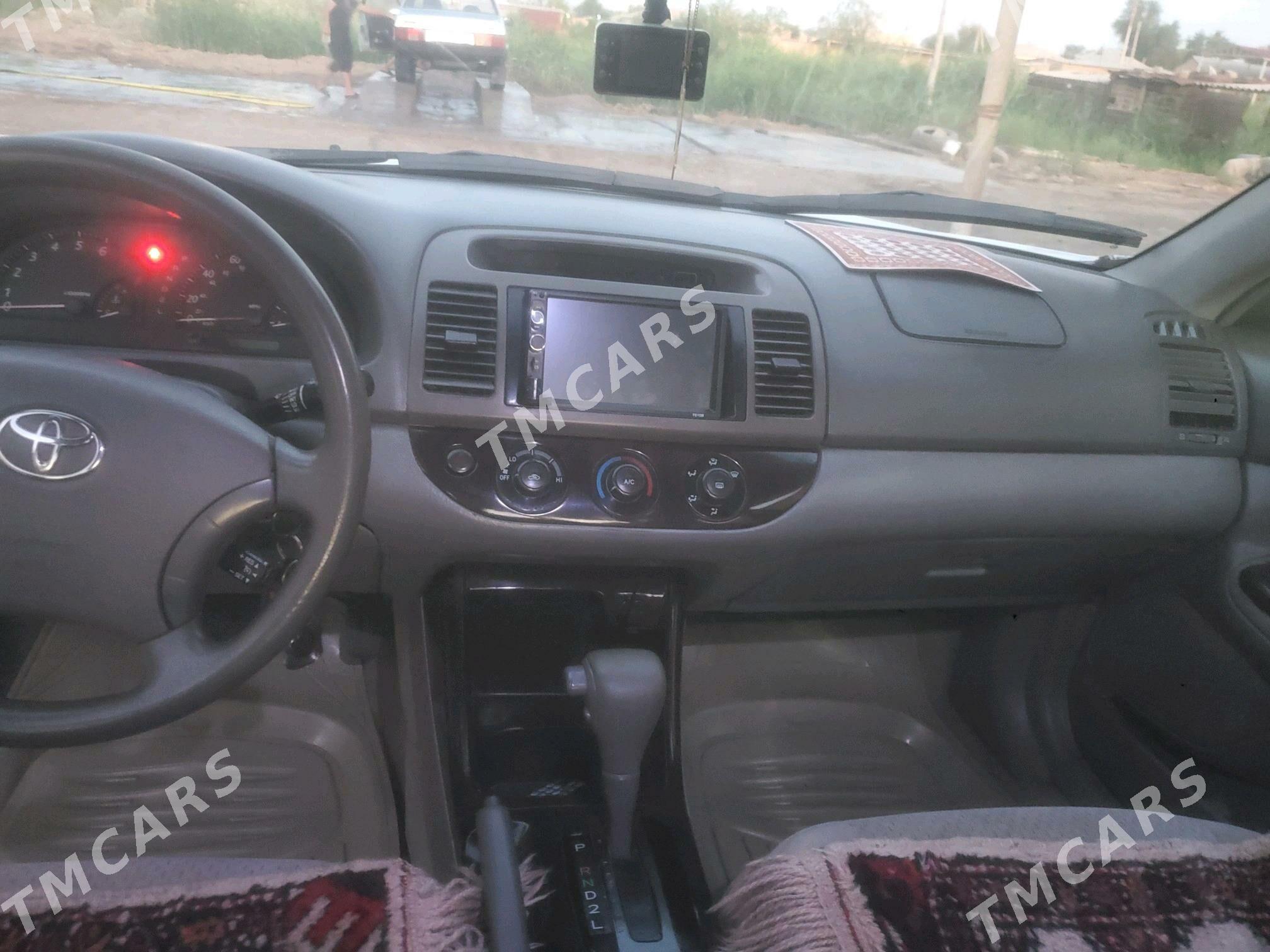 Toyota Camry 2004 - 115 000 TMT - Babadaýhan - img 3
