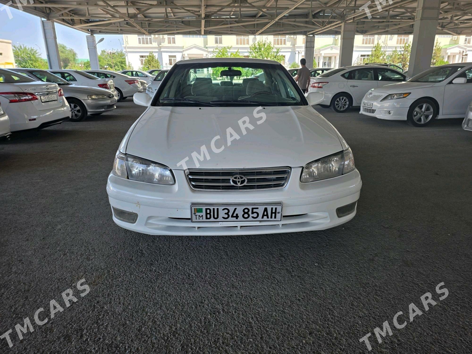 Toyota Camry 2000 - 125 000 TMT - Анев - img 5