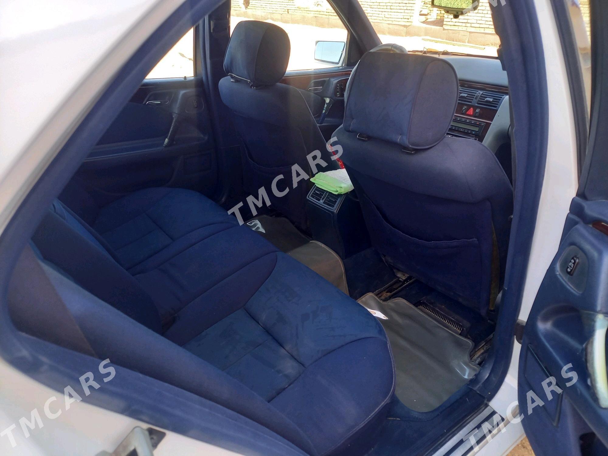 Mercedes-Benz E320 1996 - 70 000 TMT - Бабадайхан - img 7