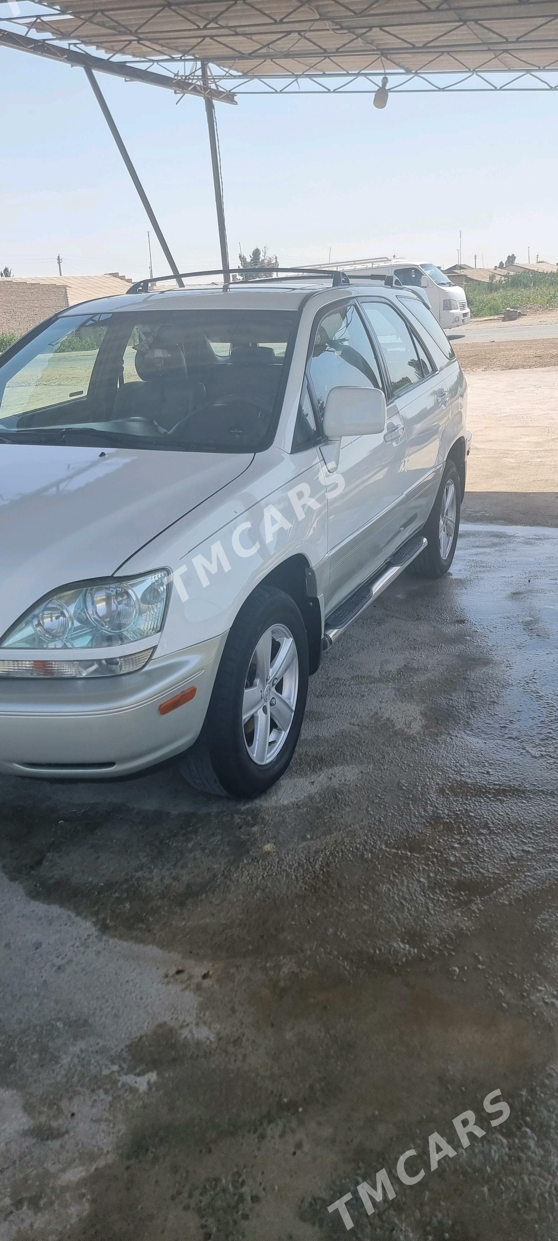 Lexus RX 300 2000 - 190 000 TMT - Halaç - img 6