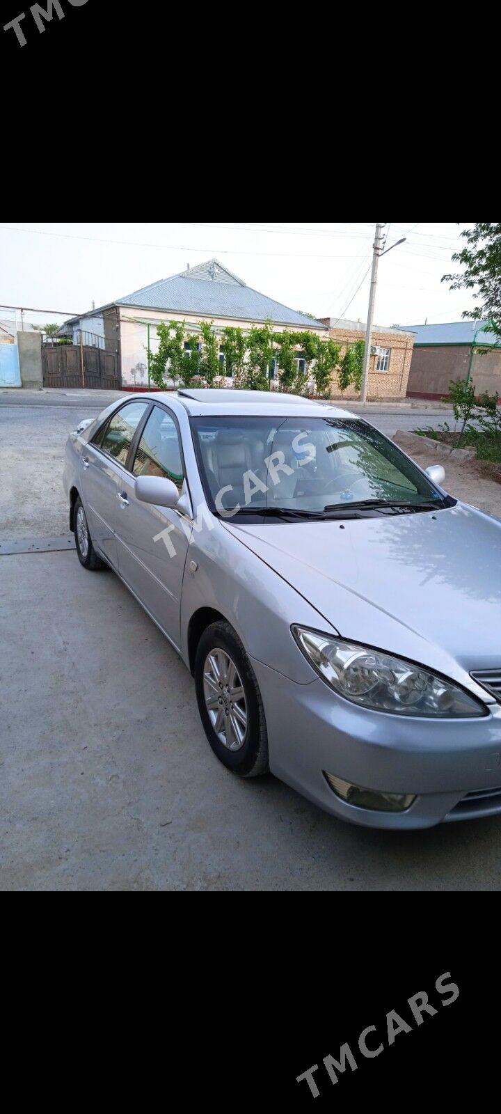 Toyota Camry 2004 - 180 000 TMT - Мары - img 4