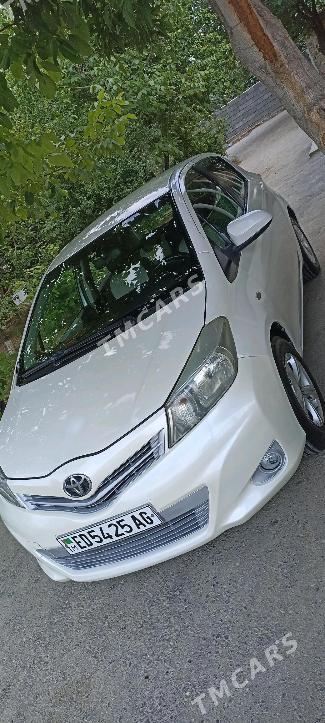 Toyota Yaris 2012 - 129 000 TMT - Ашхабад - img 5