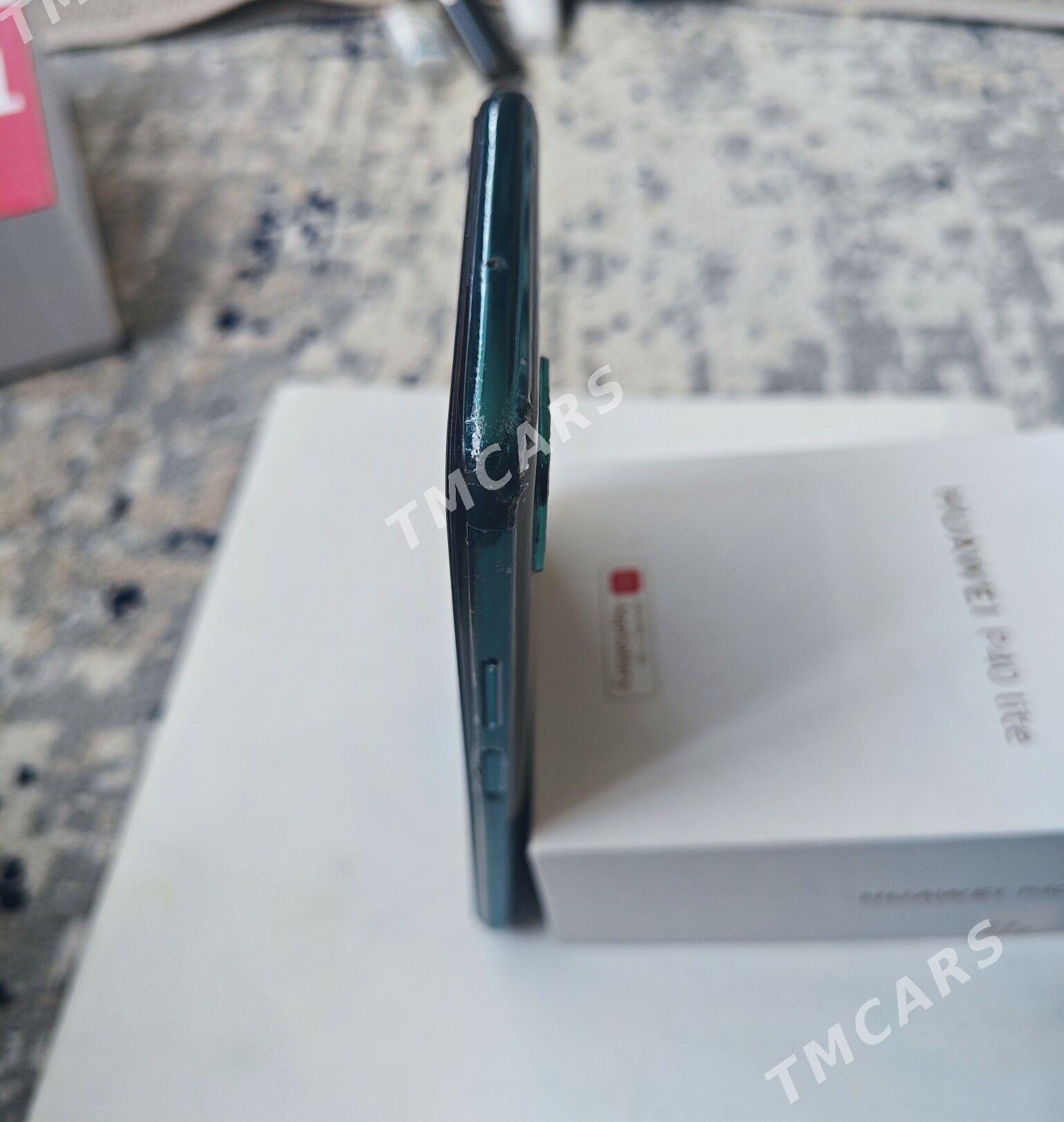 Huawei P40 Lite - 10 mkr - img 6
