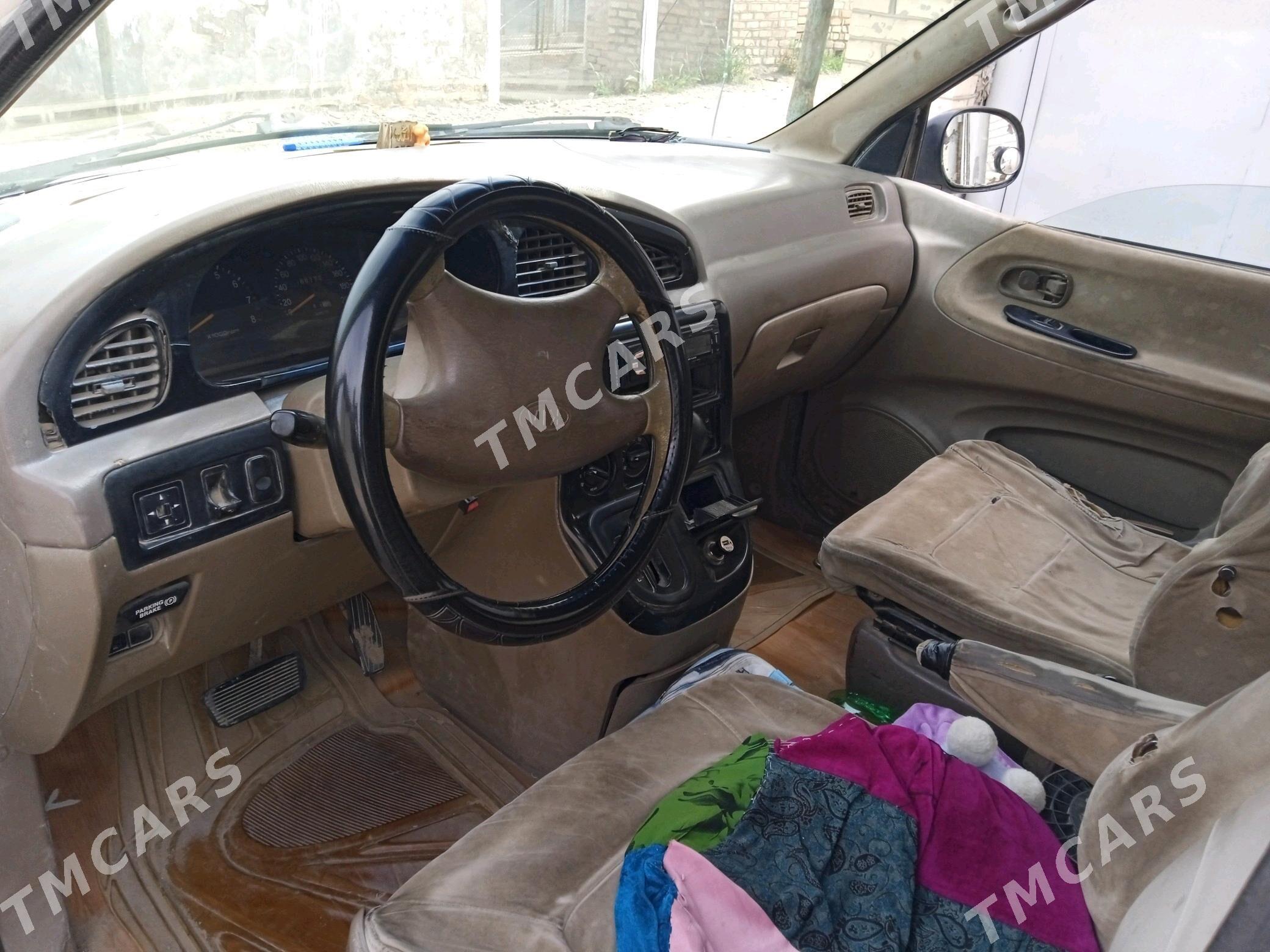 Kia Carnival 2005 - 55 000 TMT - Baýramaly - img 3