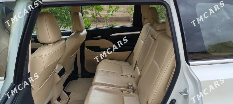 Toyota Highlander 2016 - 420 000 TMT - Сакар - img 5