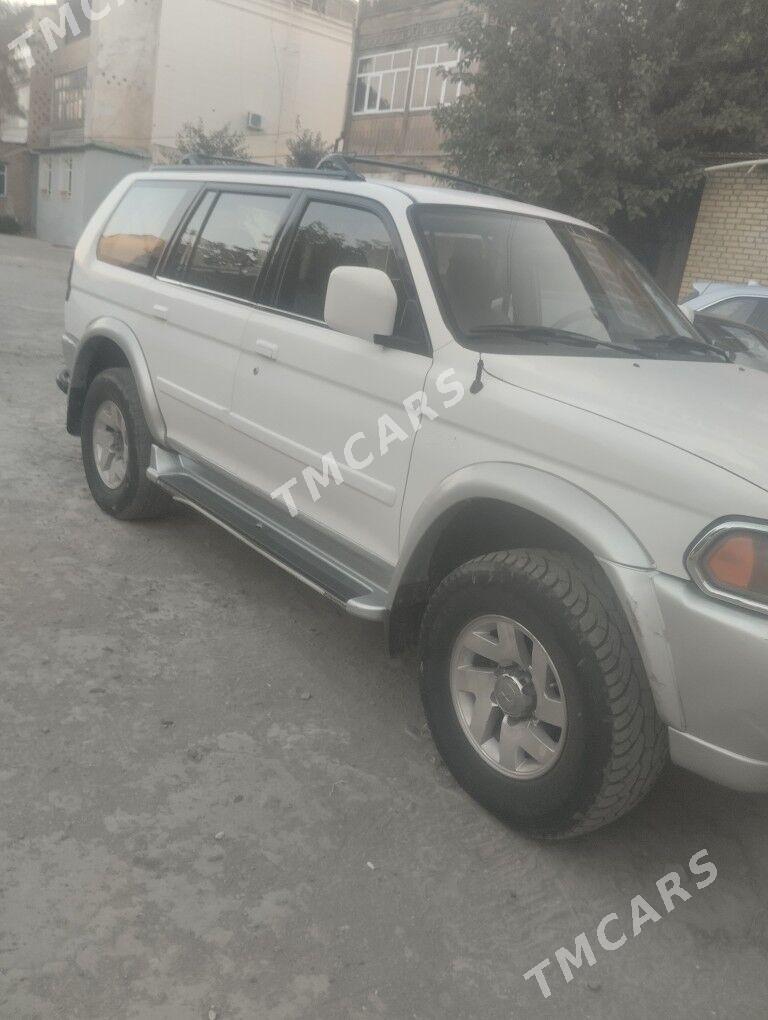 Mitsubishi Montero Sport 2000 - 95 000 TMT - Туркменабат - img 3