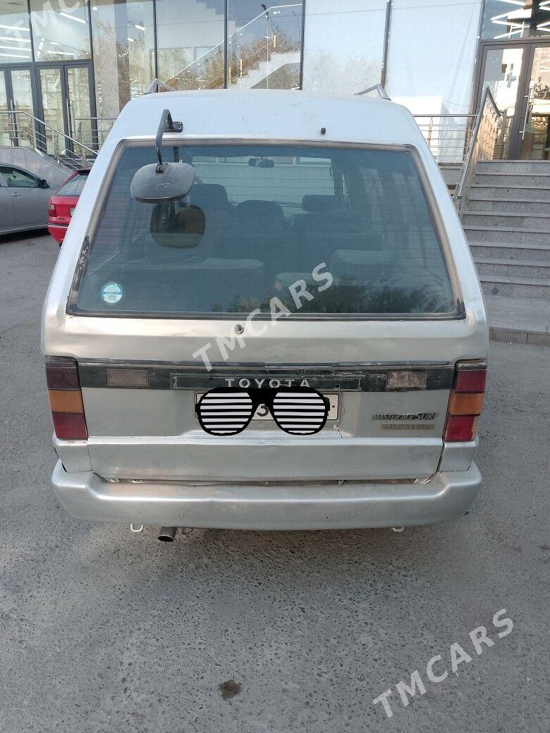 Toyota Town Ace 1987 - 11 000 TMT - Murgap - img 2