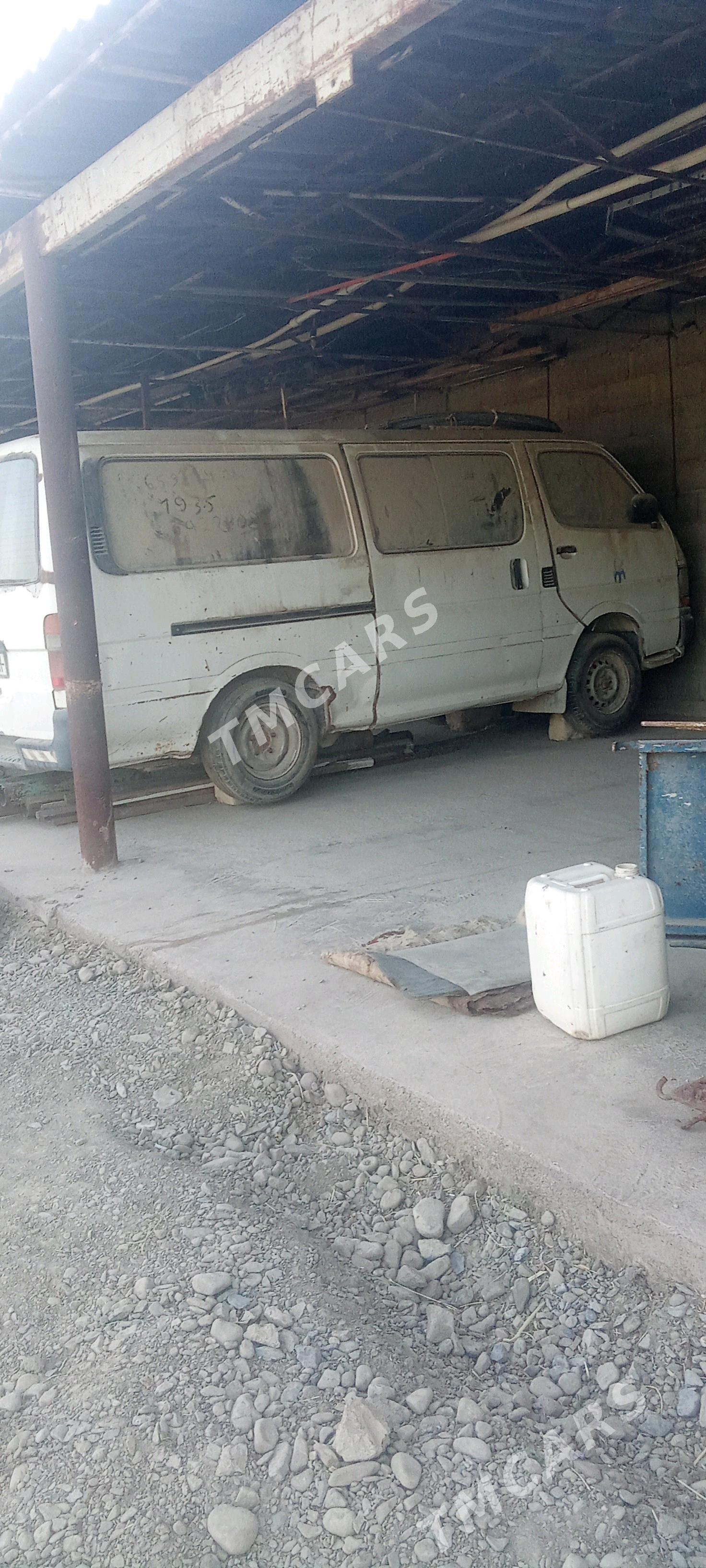 Toyota Hiace 1992 - 35 000 TMT - Бахарден - img 2