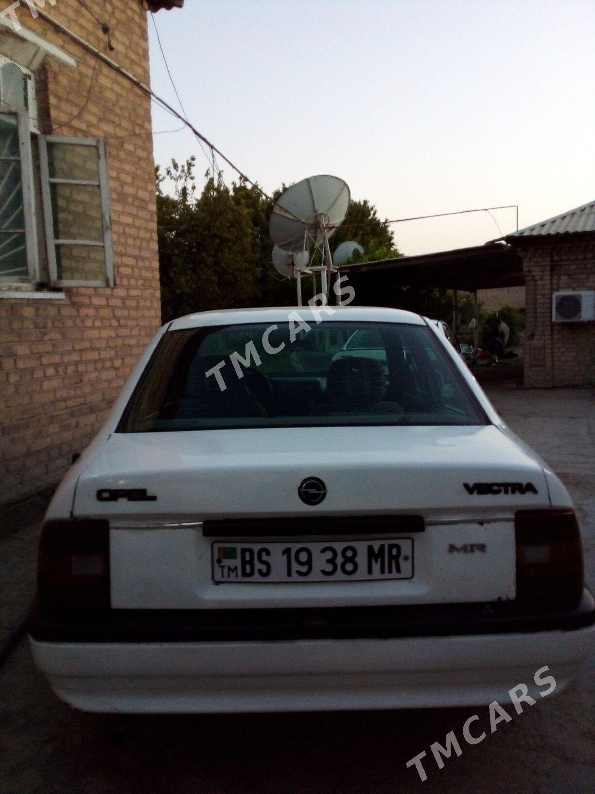 Opel Vectra 1990 - 22 000 TMT - Мары - img 3