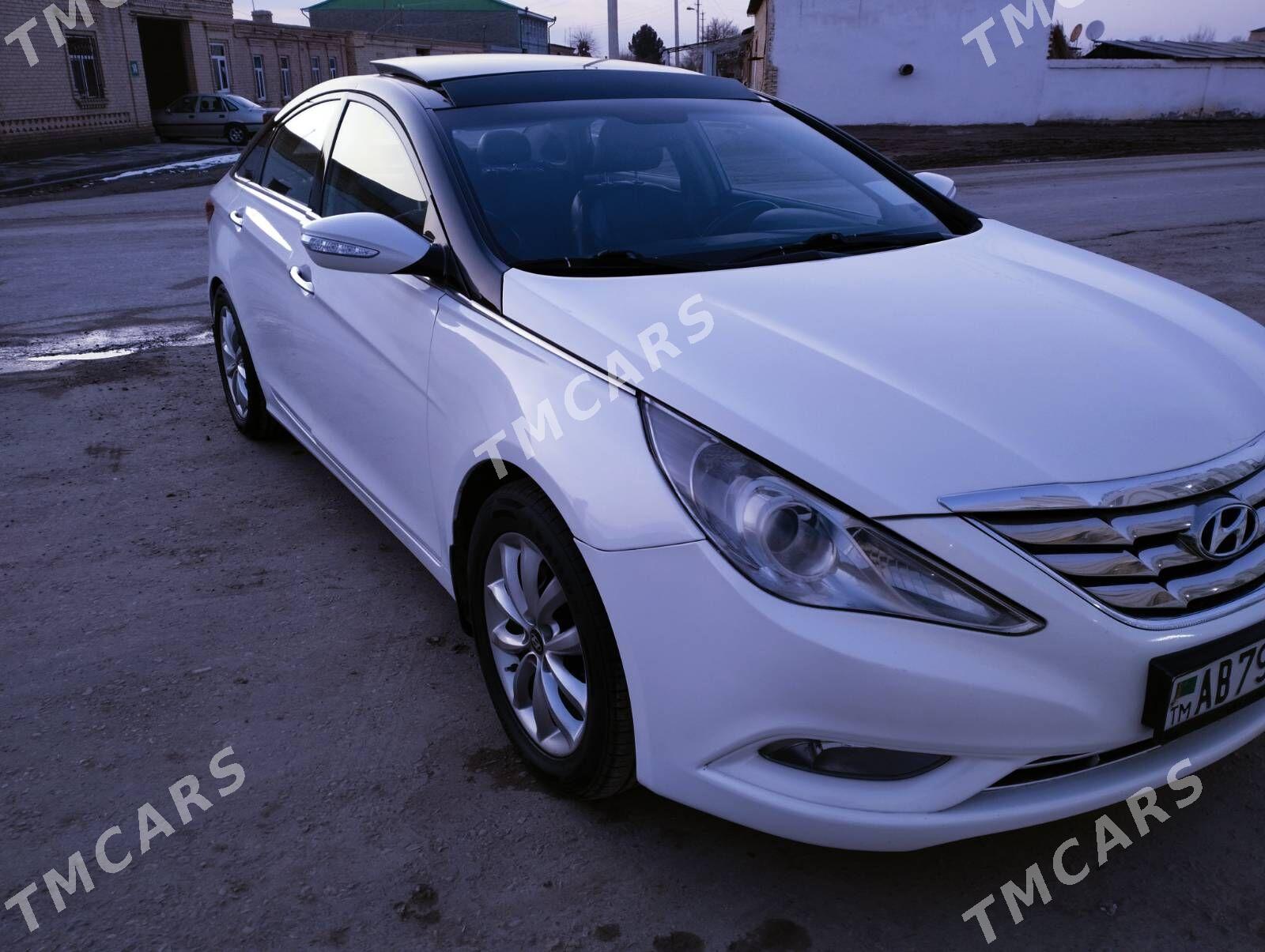 Hyundai Sonata 2011 - 160 000 TMT - Seýdi - img 3