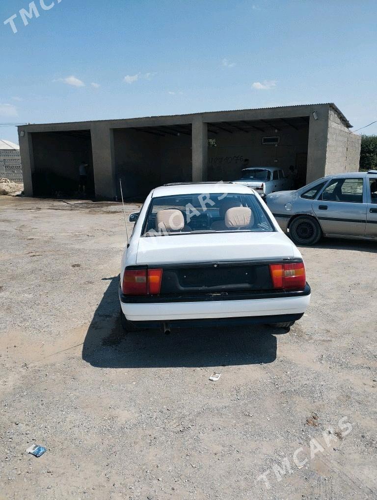 Opel Vectra 1989 - 27 000 TMT - Бахарден - img 4