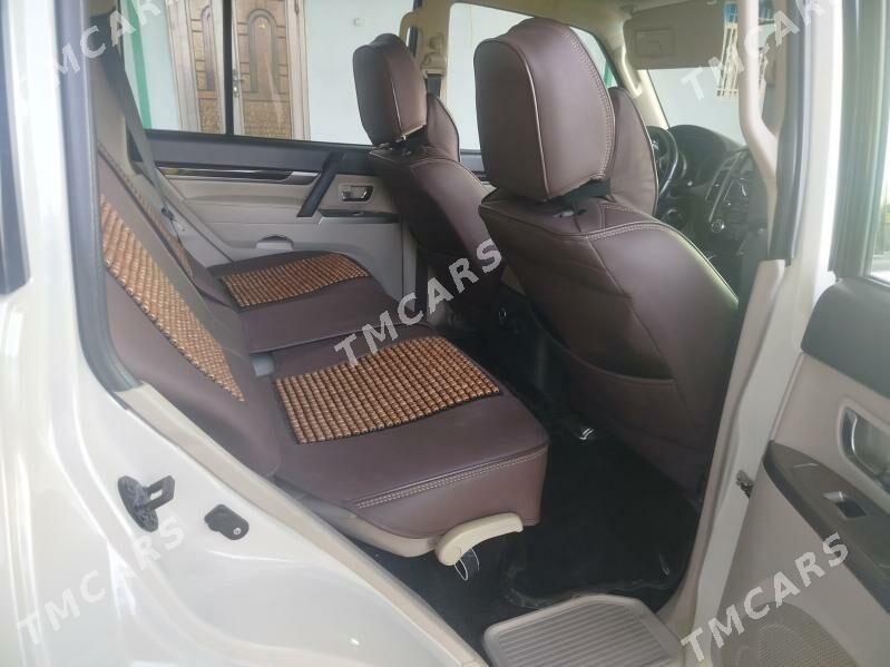 Mitsubishi Pajero 2020 - 450 000 TMT - Gubadag - img 5