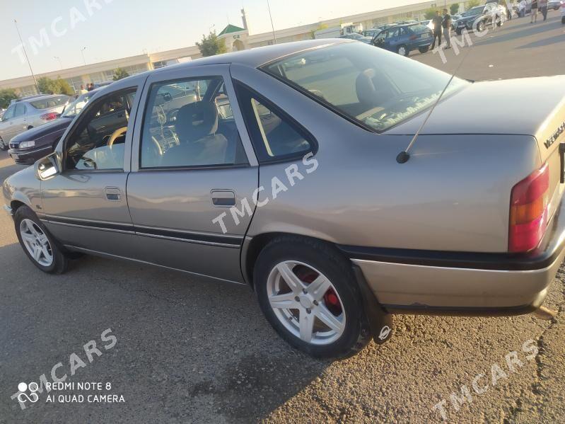 Opel Vectra 1991 - 40 000 TMT - Фарап - img 3