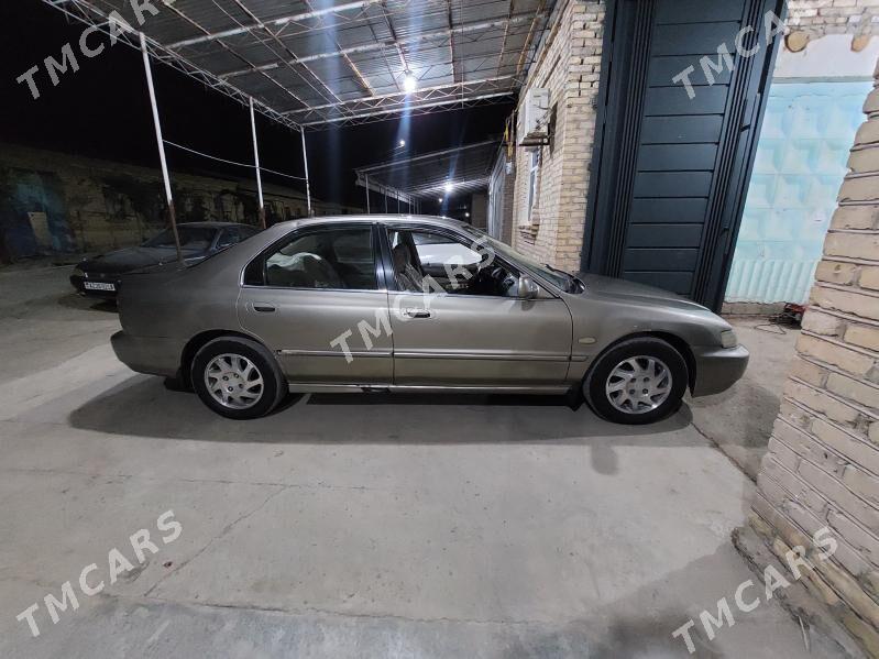 Honda Accord 1997 - 30 000 TMT - Türkmenabat - img 6