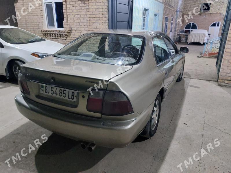 Honda Accord 1997 - 30 000 TMT - Türkmenabat - img 5