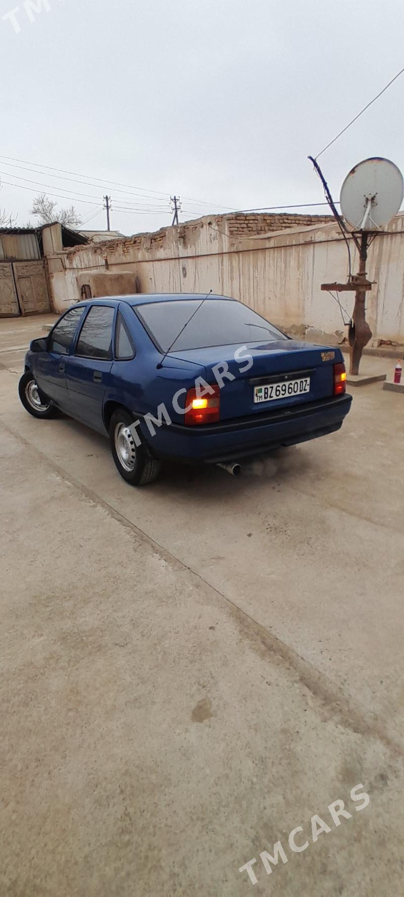 Opel Vectra 1991 - 25 000 TMT - Болдумсаз - img 5