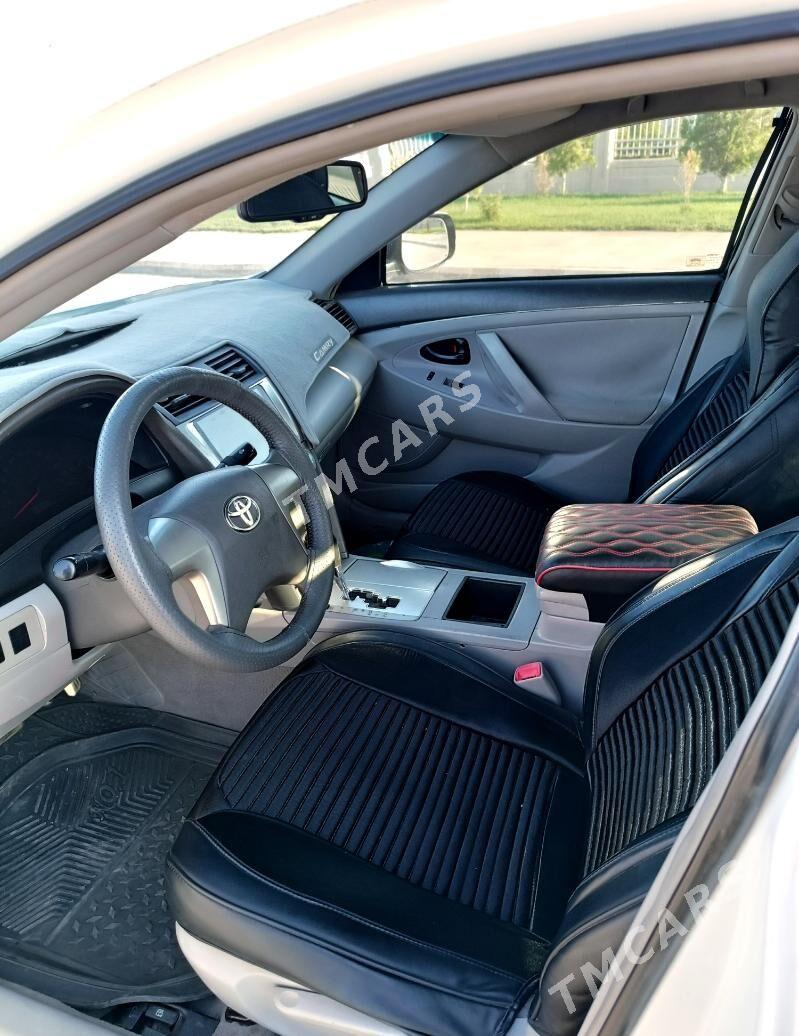 Toyota Camry 2009 - 150 000 TMT - Дашогуз - img 4