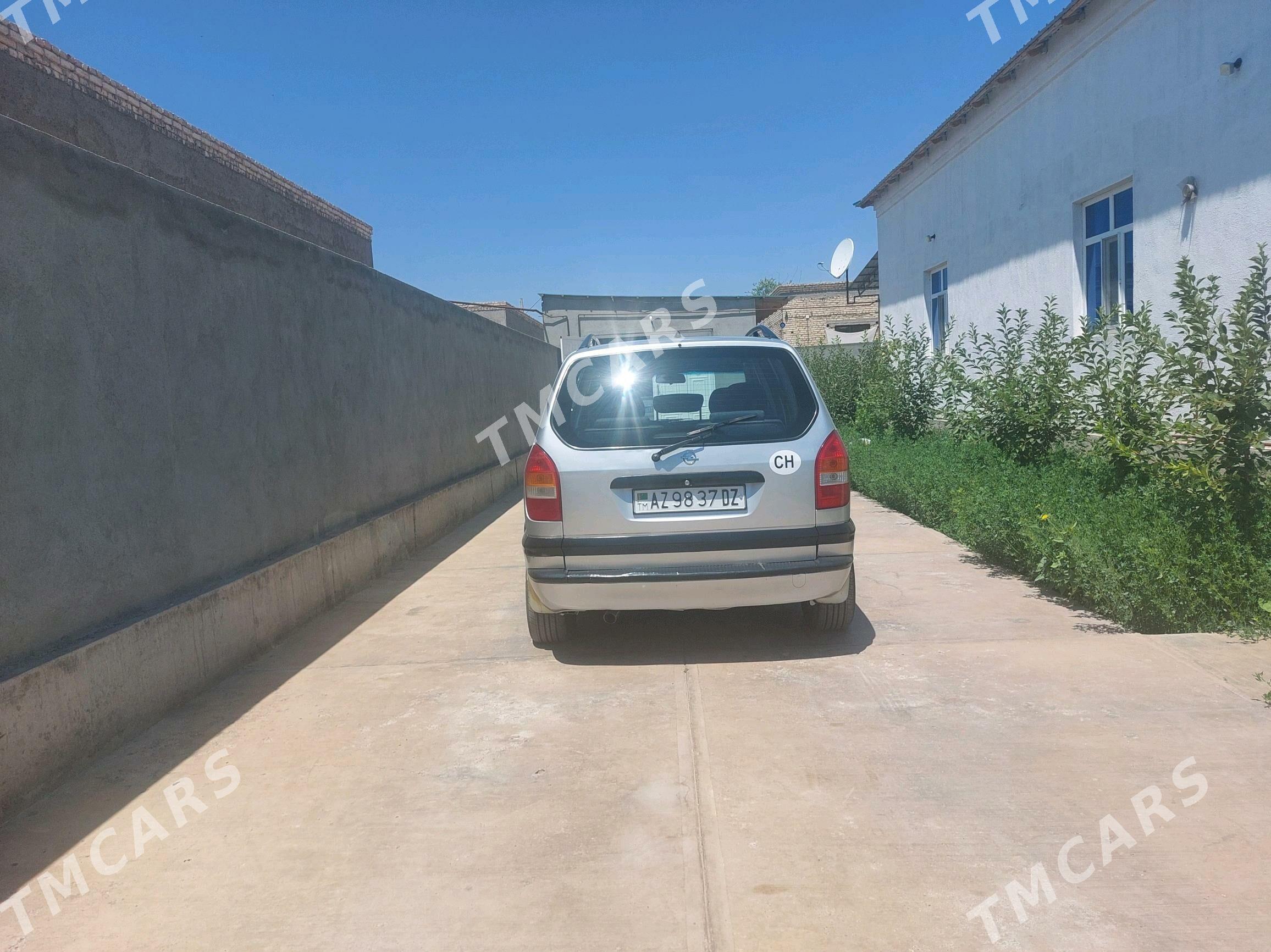 Opel Zafira 1999 - 75 000 TMT - Gubadag - img 4