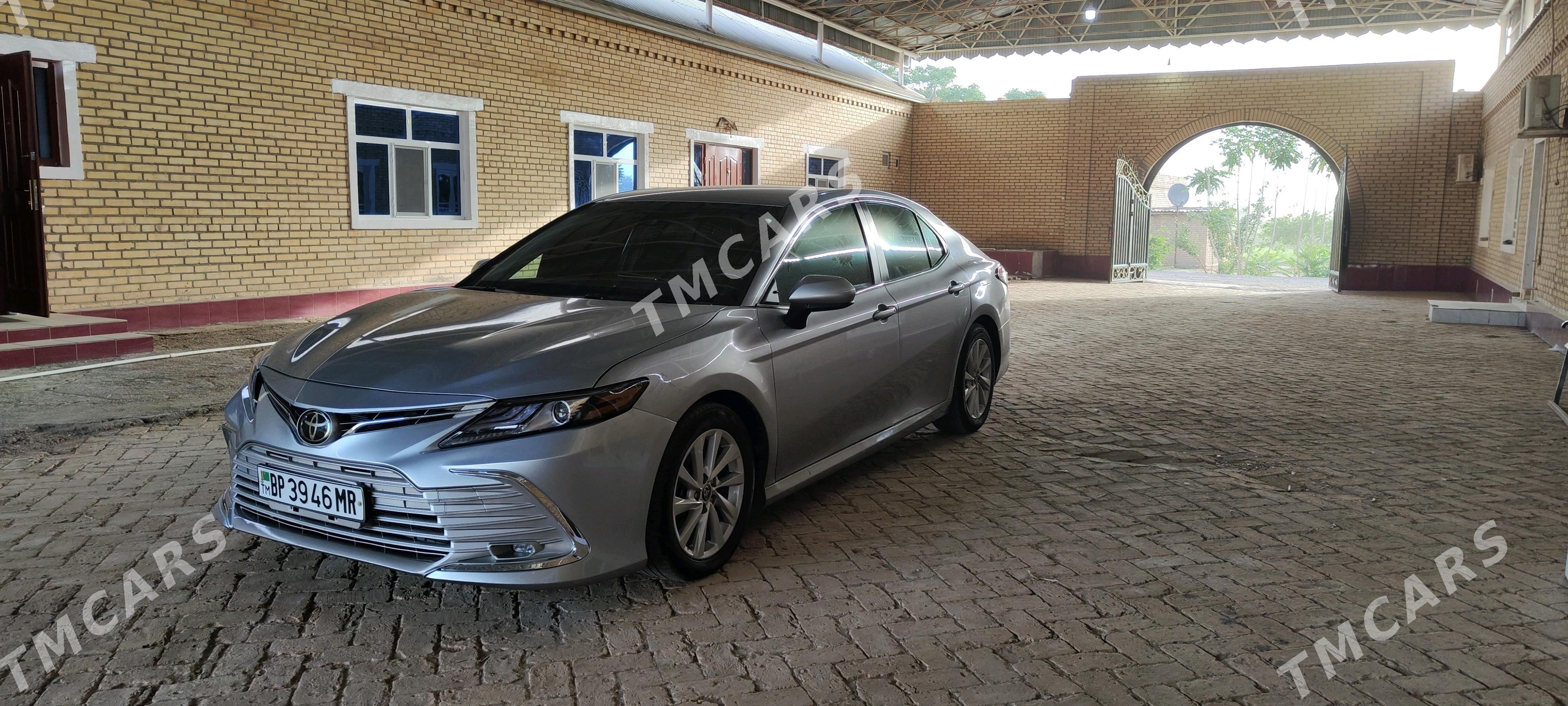 Toyota Camry 2021 - 300 000 TMT - Baýramaly - img 3