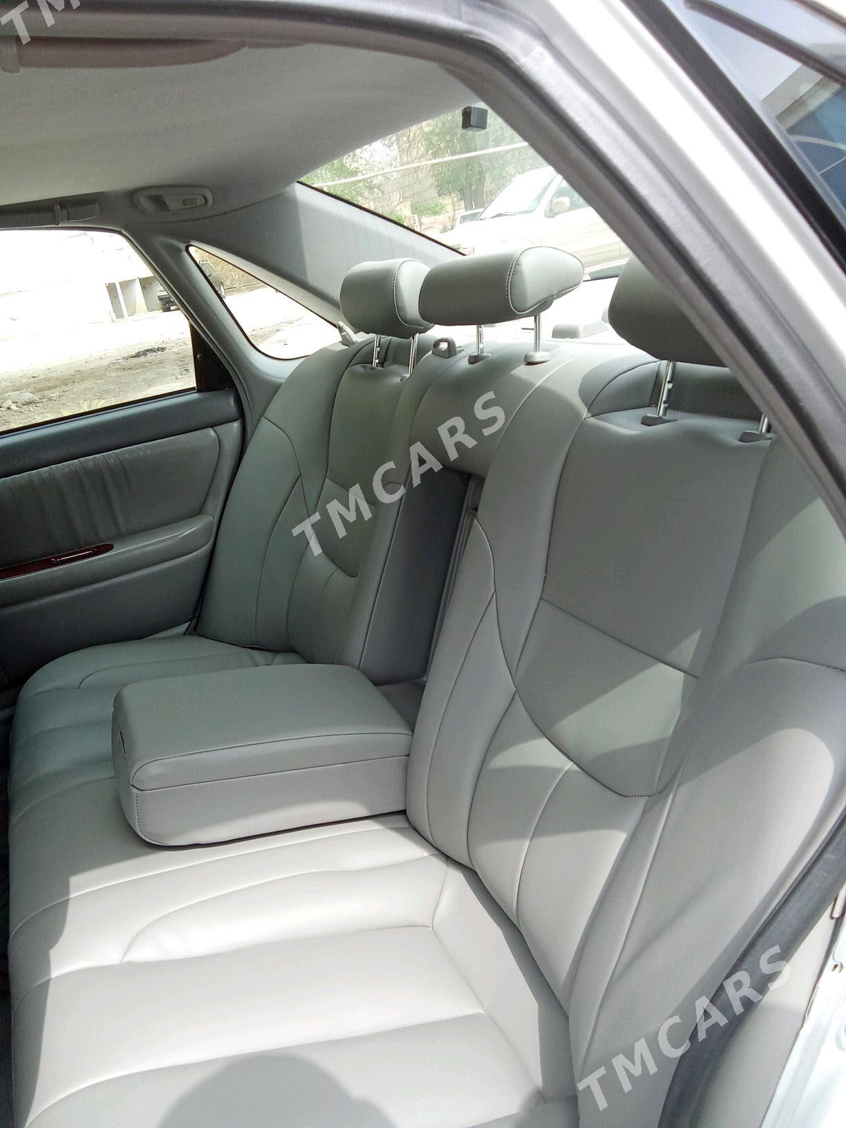 Toyota Avalon 2004 - 220 000 TMT - Мары - img 10