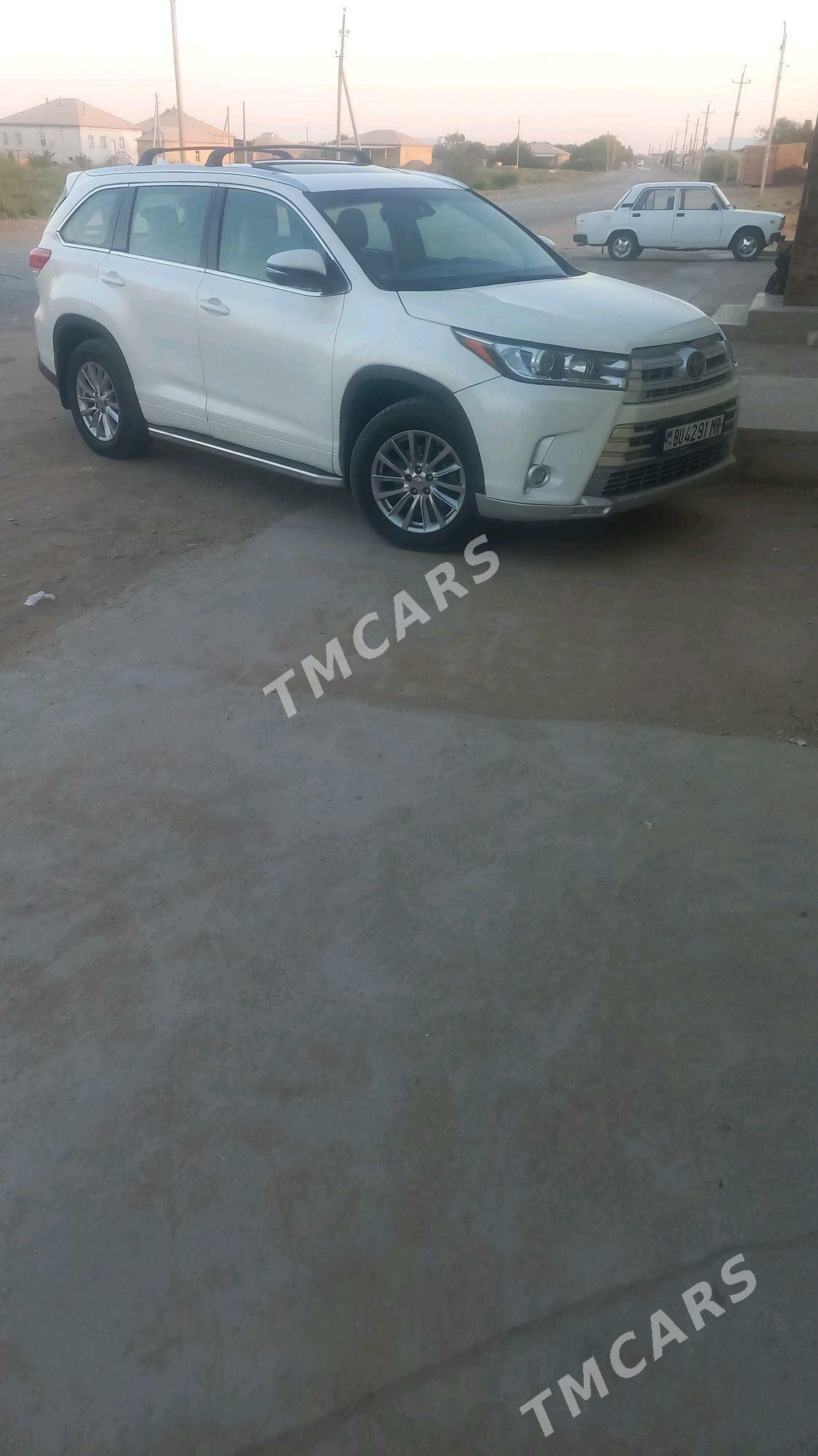 Toyota Highlander 2017 - 390 000 TMT - Mary - img 2