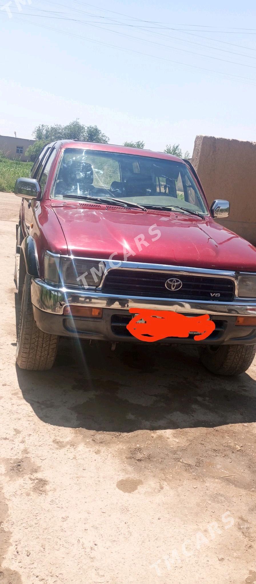 Toyota Hilux 1992 - 30 000 TMT - Губадаг - img 3