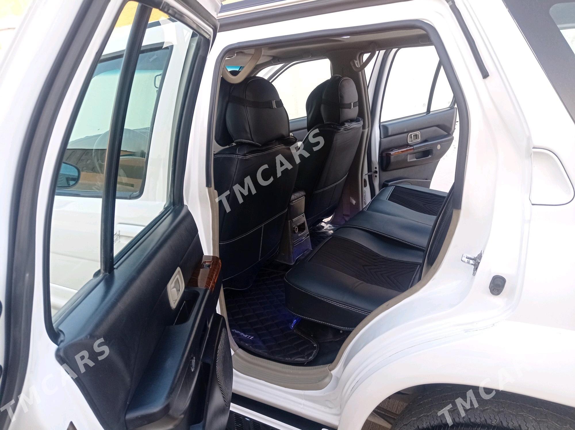 Infiniti QX4 2000 - 100 000 TMT - Gubadag - img 2