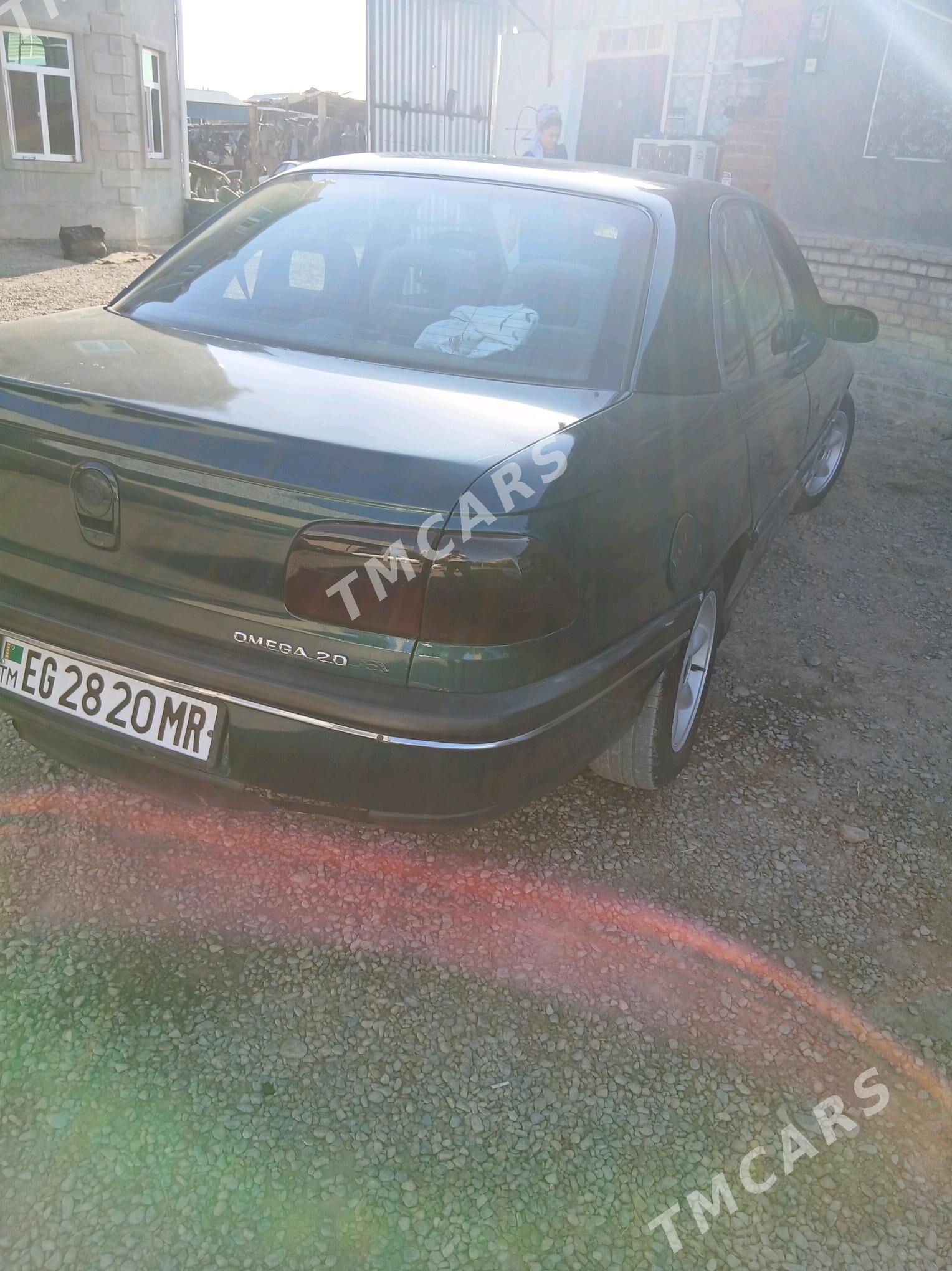 Opel Omega 1995 - 30 000 TMT - Мары - img 2