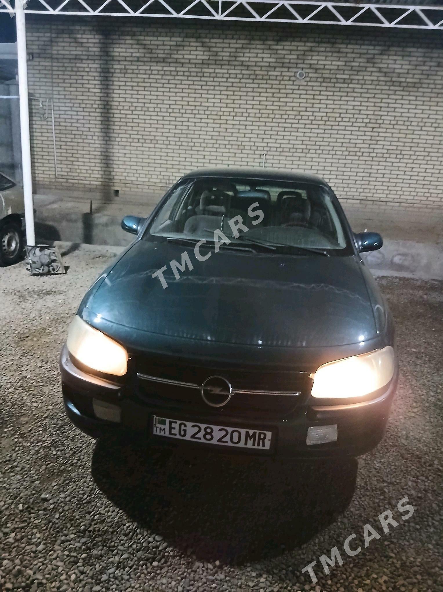 Opel Omega 1995 - 30 000 TMT - Мары - img 7