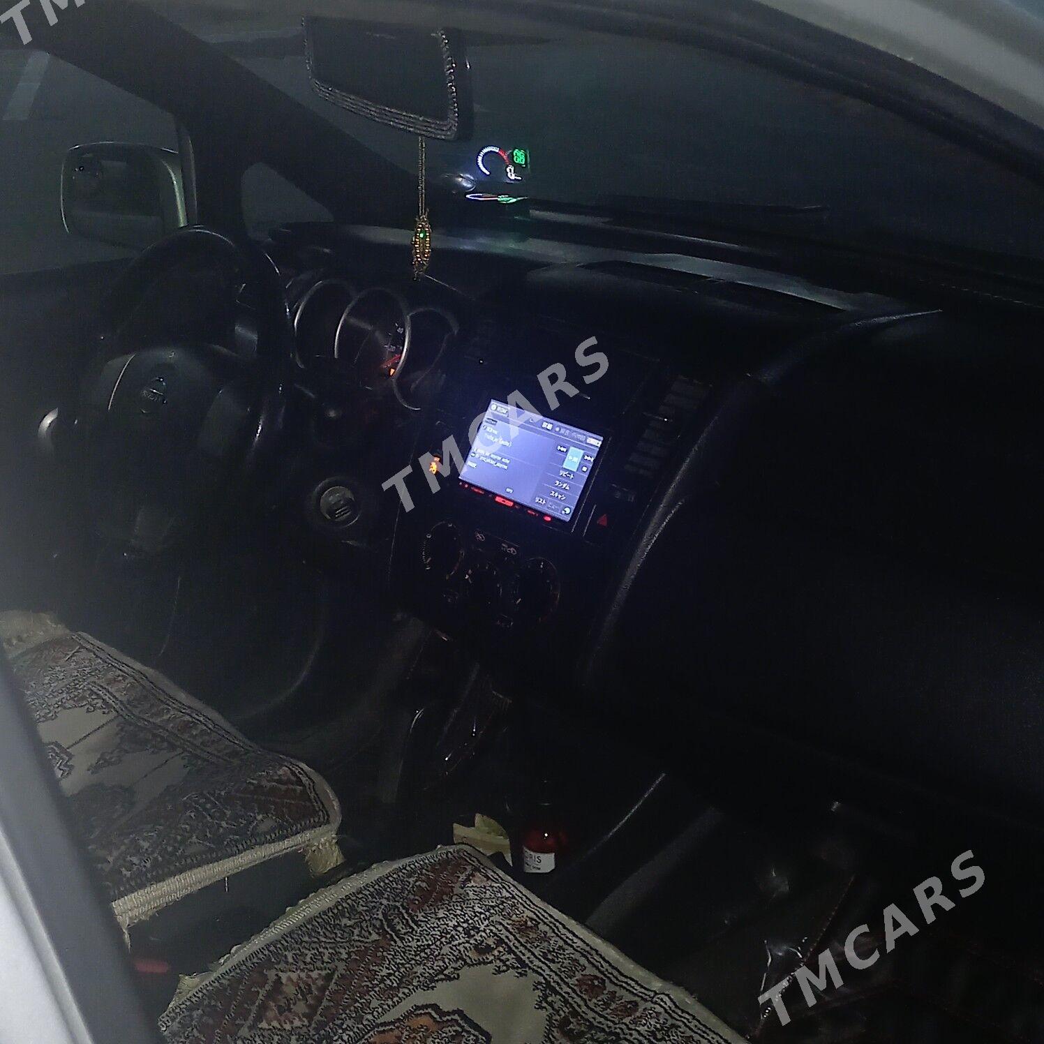 Nissan Versa 2010 - 123 000 TMT - Ашхабад - img 3