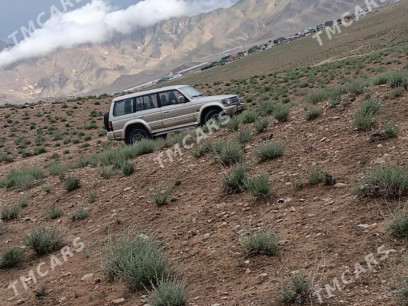 Mitsubishi Pajero 1992 - 40 000 TMT - Балканабат - img 2