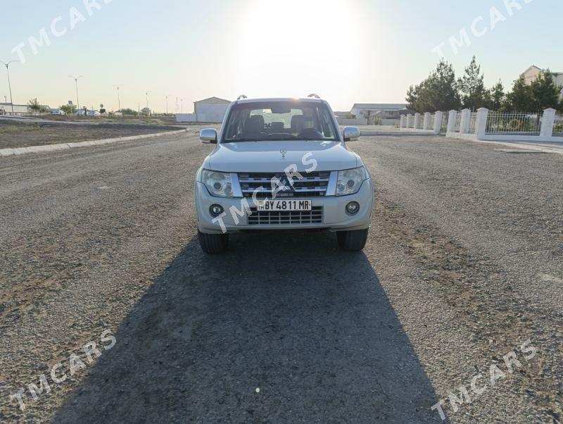 Mitsubishi Pajero 2012 - 250 000 TMT - Мургап - img 6