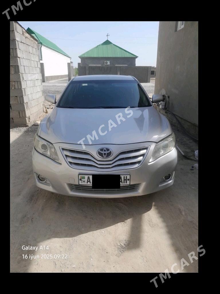 Toyota Camry 2011 - 125 000 TMT - Tejen - img 4
