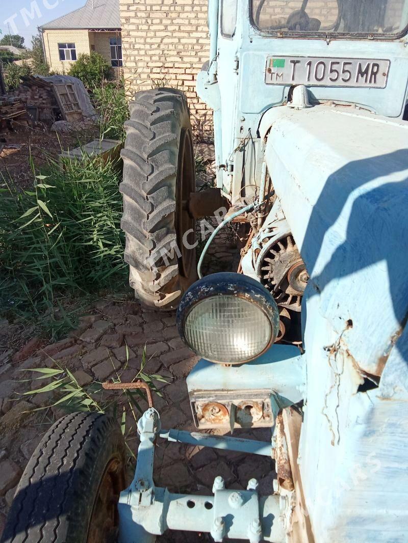 MTZ 82 2000 - 17 000 TMT - Mary - img 2