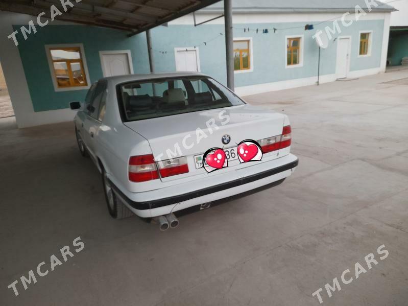 BMW 525 1990 - 30 000 TMT - Sarahs - img 4