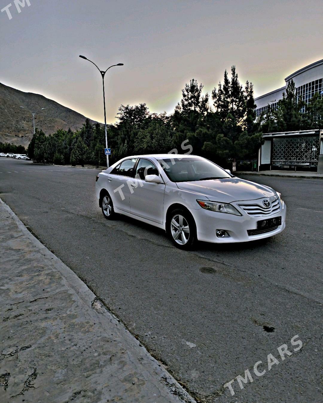 Toyota Camry 2010 - 163 000 TMT - Bäherden - img 4