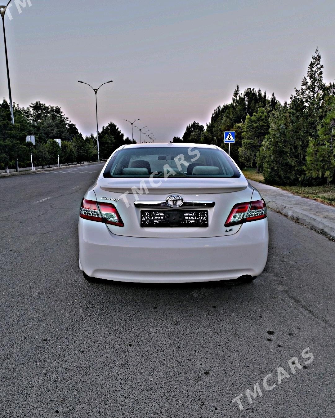 Toyota Camry 2010 - 163 000 TMT - Bäherden - img 5