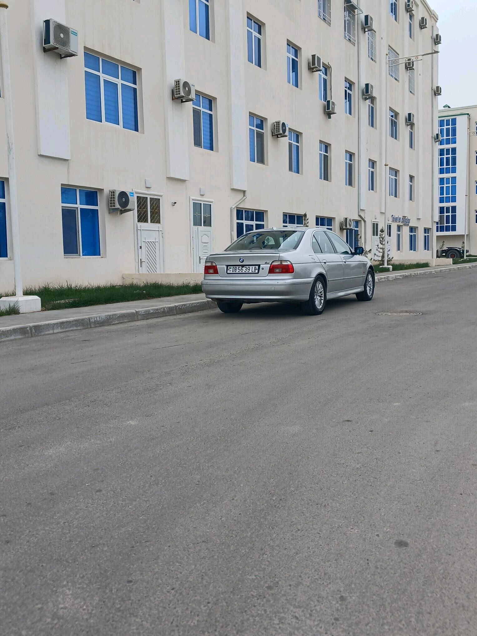 BMW E39 2003 - 110 000 TMT - Сейди - img 8